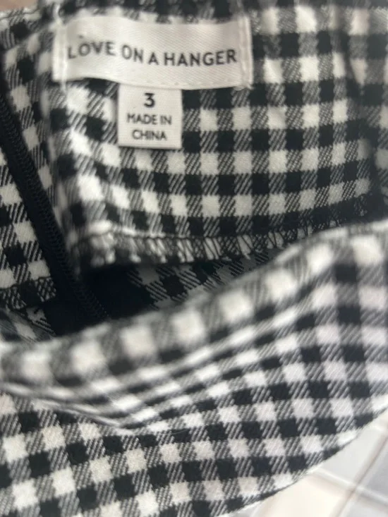 love on a hanger Black & White Gingham Mini Skirt - Picture 2 of 3